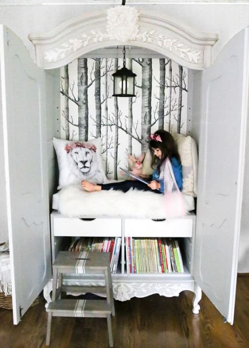 Pictured: Jeannie’s magical ‘nook’ at home Jeannie enjoying some alone time&hellip;-smile-Severus an