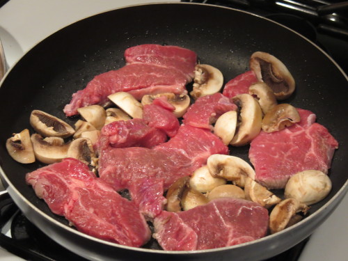 caffeinatedcrafting: Hibachi Steak at Home The only thing I regret from this experiment is not getti
