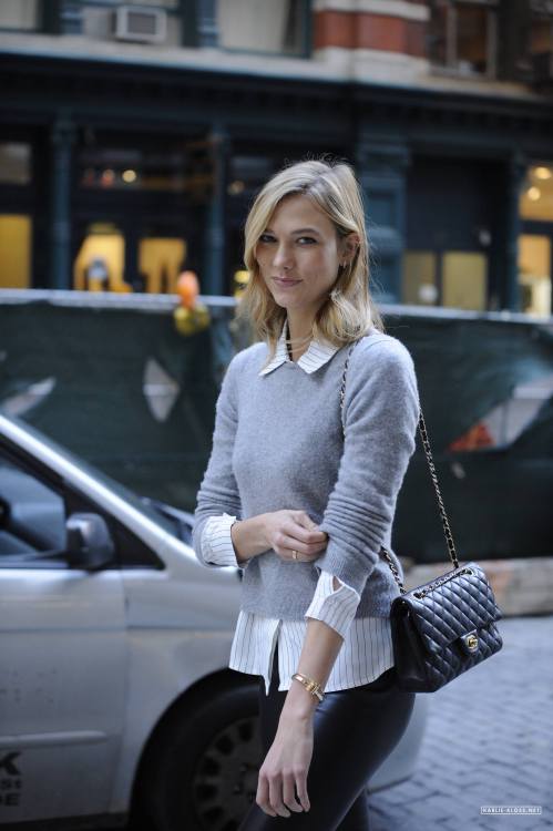 afireworkshow:Karlie Kloss in New York City 12/11/14