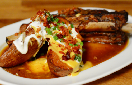 foodluxury:  Love Food? This blog is for you. 