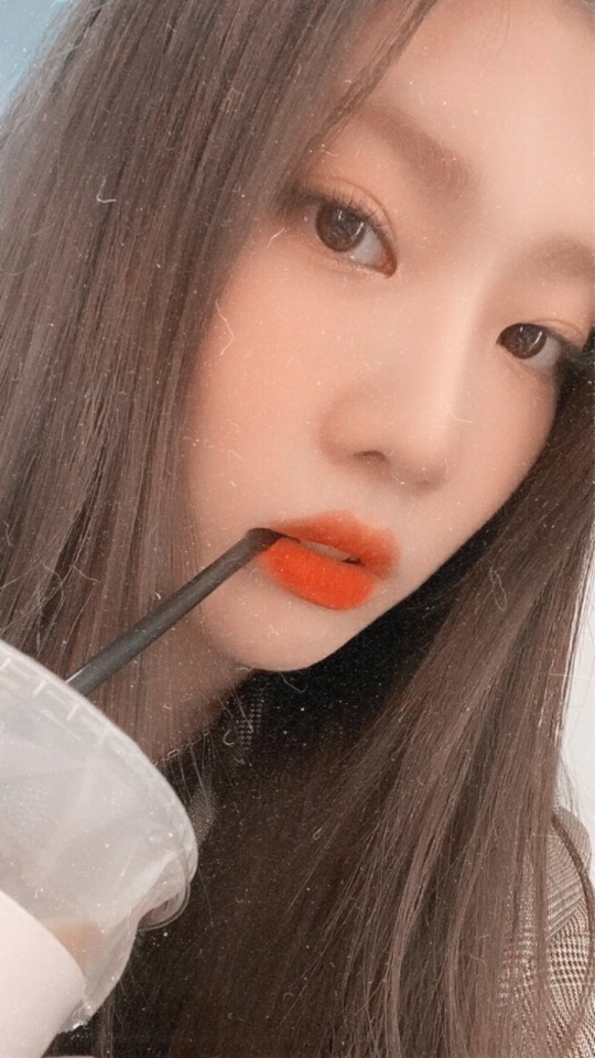 Kimlip Lockscreens (Loona)