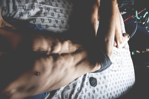 https://gay-is-so-cuuute.tumblr.com/post/127813669516
