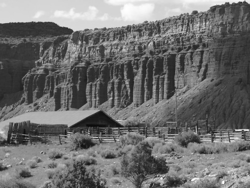 justemoinue2:Utah Ranch Scene