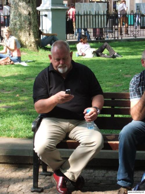 coolrealdaddynet: www.realdaddy.net Casually packing