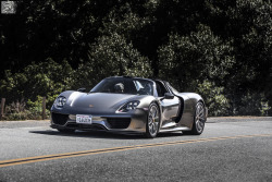 automotivated:  Porsche 918 Spyder (by I am Ted7)