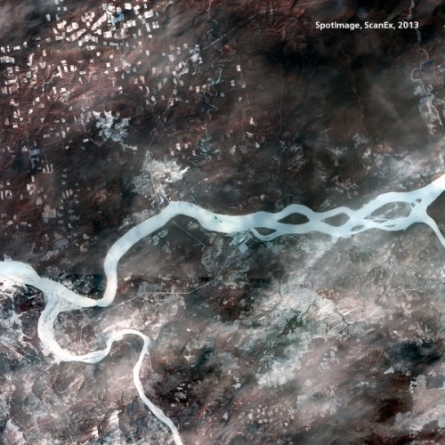 Convergence of the Angara and Yenisei Rivers (Siberia, February2013).  The Yenisei runs diagonally a