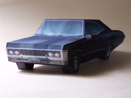 skeletonsinzeeclost: gnatkip: Supernatural Impala papercraft (+ printable pattern, in color or black