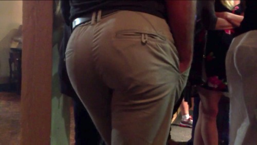 porngeekstuff:  Even more pics of The French Man 