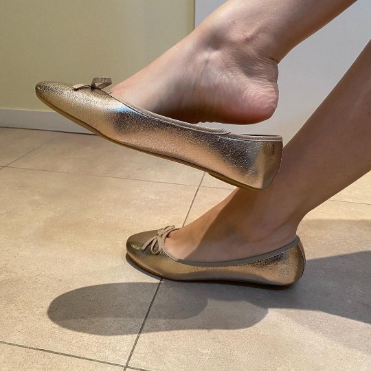 balletflats32: