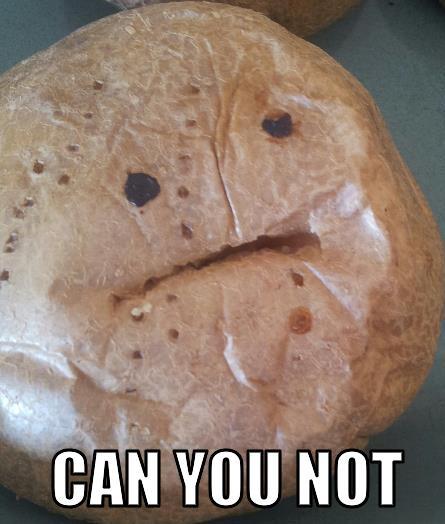 gc-dc:  ruraljackdaw:  OMFG MY DAD’S BOSS HAD A PARTY A WHILE BACK AND THE POTATO HAD A FACE  I JUST                 