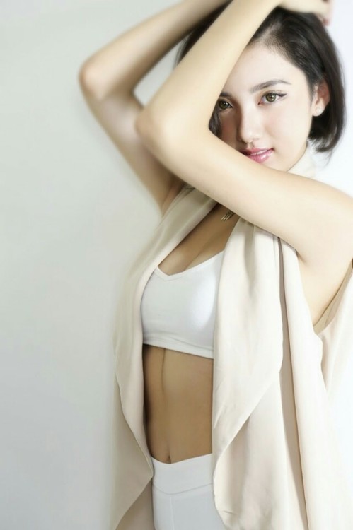 #愛川アヤノ