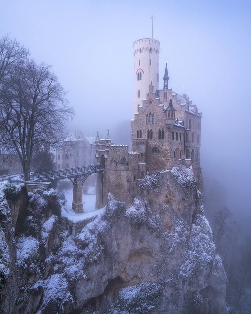 a-medieval-lady:Schloss Lichtenstein -  Germany by Benjamin Jaworskyj Photography