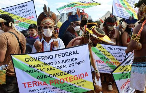 allthebrazilianpolitics:Global protests as Brazil’s Supreme Court set to begin landmark indigenous r