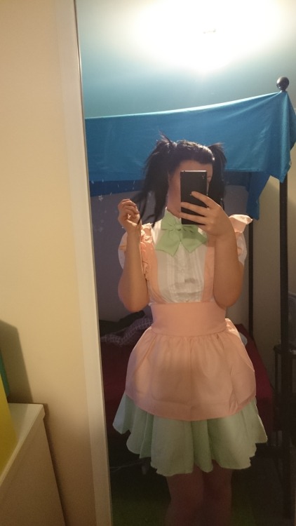 sexyjadeaus: ponyosoup:  Just so you know, I’m still really cute  would love to have a dress l