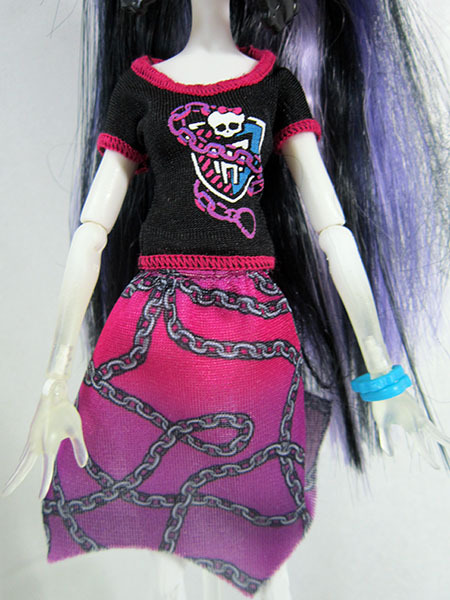 xoxogossipghoul:gollygoshdarnit:Apologies for the washed out photos, Spectra definitely wanted to be