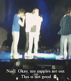 niallar:  in which niall’s nipples are out and harry takes it as an invitation x 