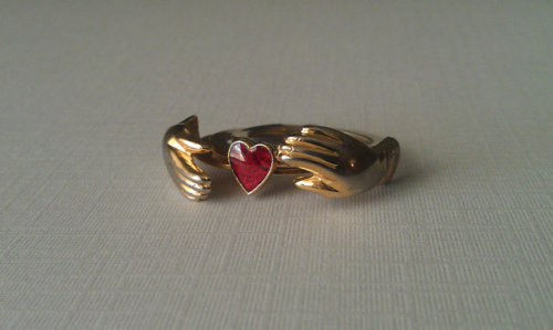 allaboutrings: Enamel Heart Gimmel Ring www.etsy.com/listing/116138572/secret-heart-rare-fed