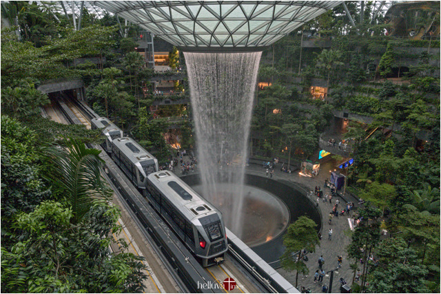 skytrain ride across the valley