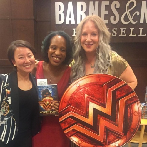 Last night at the Wonder Woman Warbringer launch with the fabulous @marieluthewriter &amp; @lbar