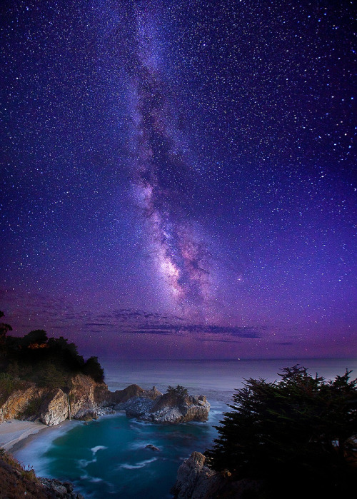 coiour-my-world:The Infinite Meadows of Heaven: Milky Way over McWay Falls ~ Della Huff