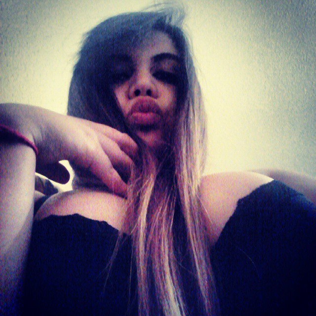 YALAYABİLECEĞİM BİR KİLOLU OLSA,SEN GİBİ.SAATLERCE YALASAM DELİ GİBİ&hellip;;)