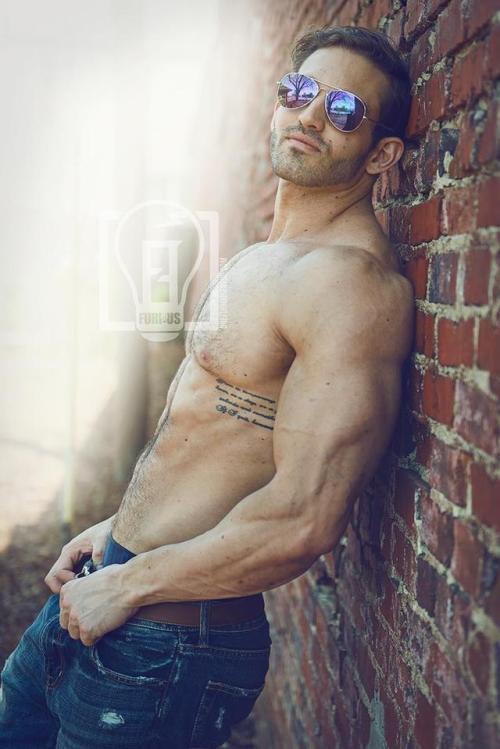 fitmen1: Andrew Holztrager