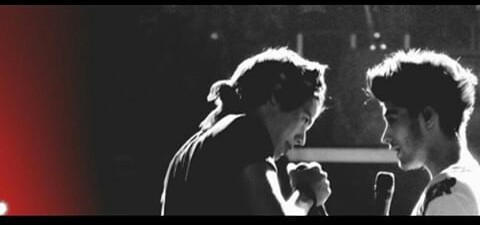 ZARRY Me Está Confundiendo. (ayuda) / ZARRY It's Confusing Me. (help)