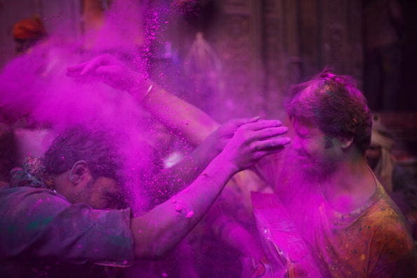 stories-yet-to-be-written:  Pictures of Holi: Festival of Colors. By Sharell Cook