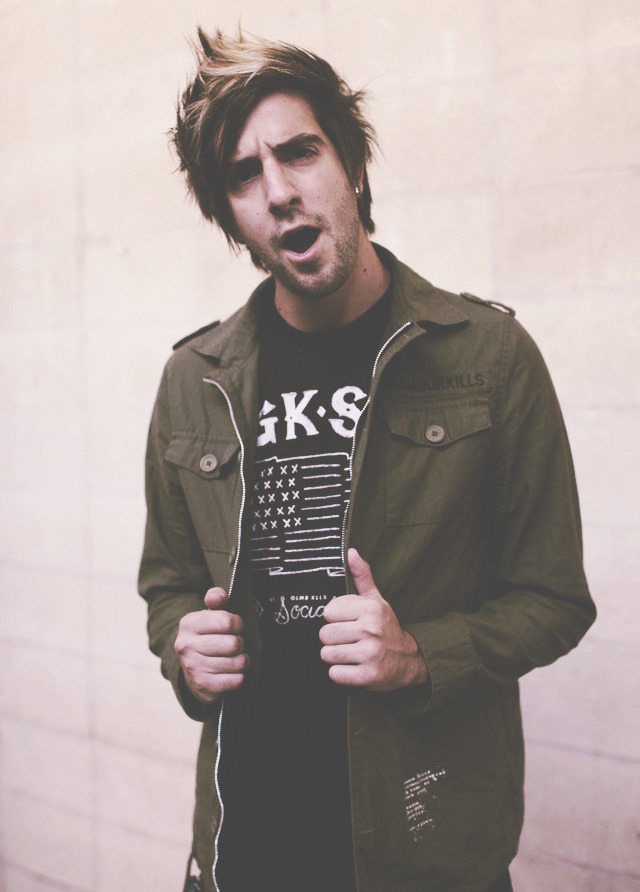 tuesdayblews:  jack and alex for glamour kills (x) 