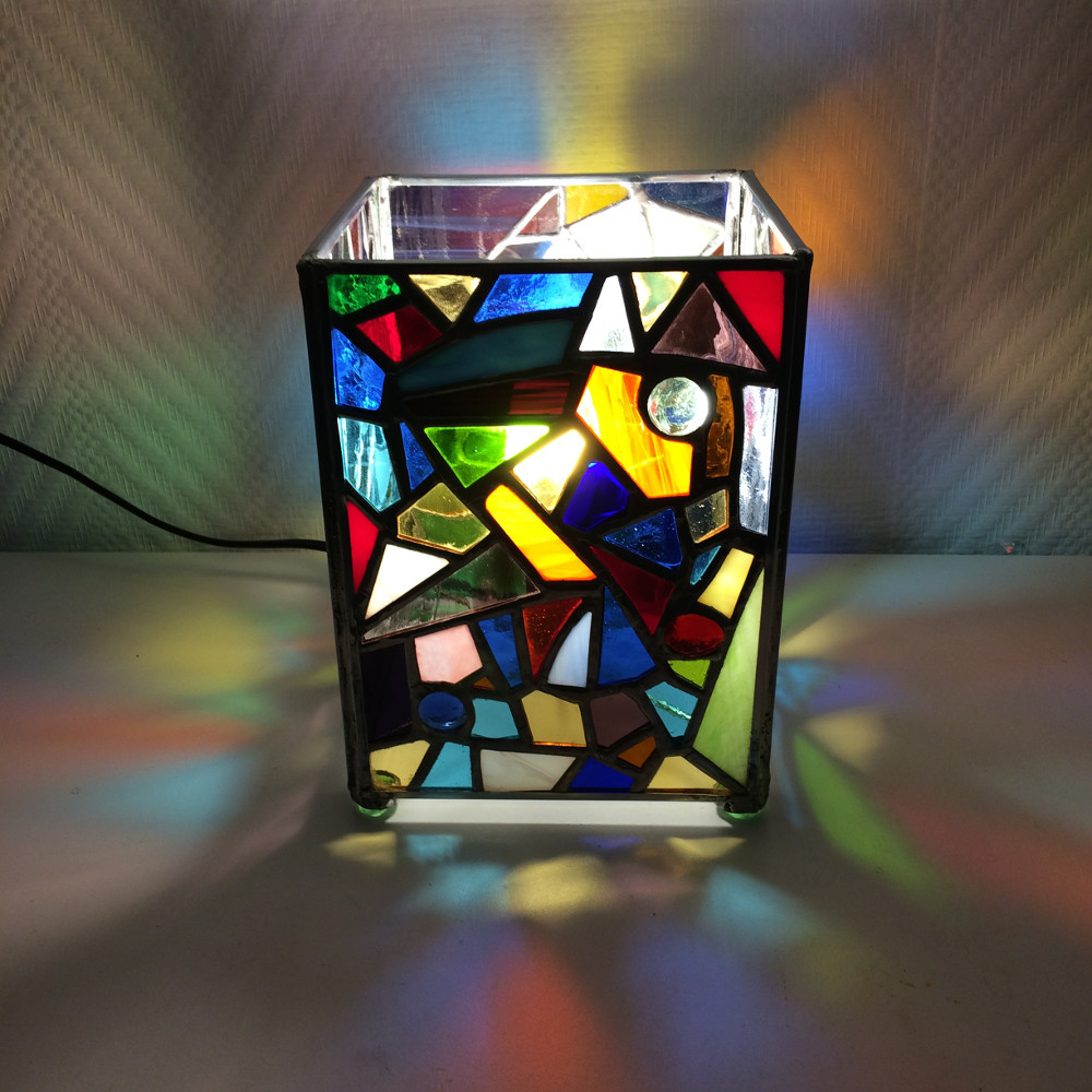 Miroir mosaïque multicolore en vitrail - Atelier Ovono Verrier d'art