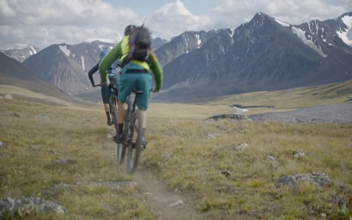 www.bikemag.com/videos/flashes-of-the-altai/