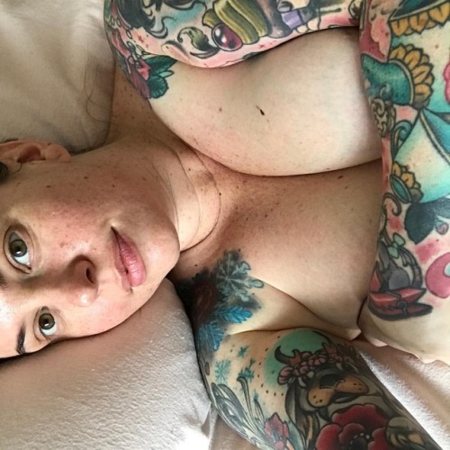 Fuck, where do the days even go?!. . . . . #nofilter #selfie #girlswithinkandcurves #girlswithtatt