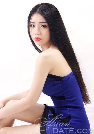 asiandate-ladies:  AsianDate: Mengxuan says she is frank, #honest, loyal, capable and #creative. Do 