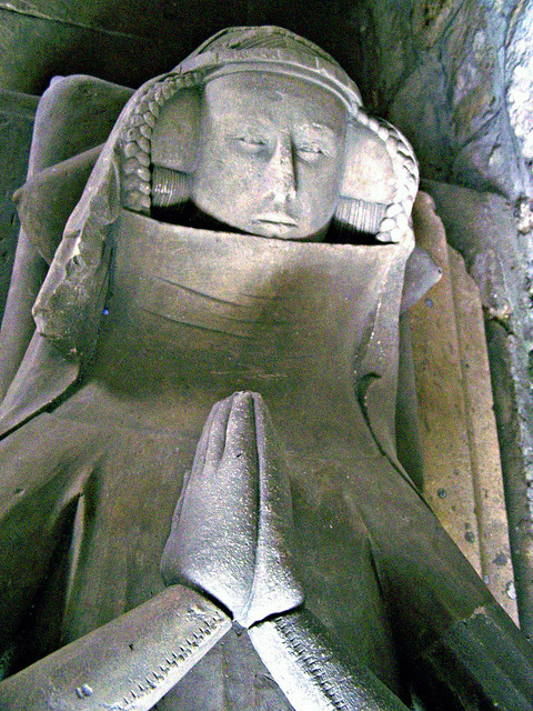 Stone effigy of a woman from the Ryther familly, possibly c. 1340