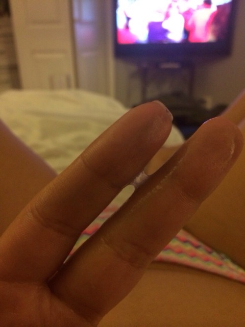lanenachula40: Ufff… Quieres?  La Nena Chula ®  Puedo probar esos deos !!