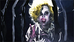 playthemusique:  Lady Gaga - Applause Black &amp; White vs Colour