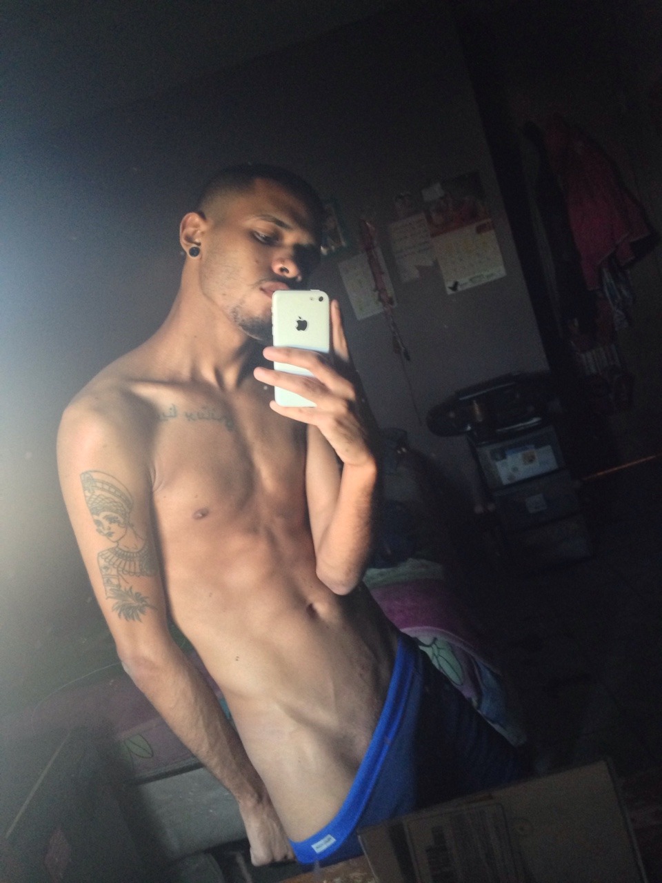 traps-n-trade:  Traps-N-Trade follow us on Tumblr! The BEST blog on Tumblr for Thug
