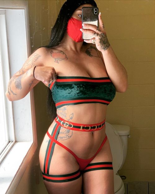 stripper-locker-room:  https://www.instagram.com/_chyna503/