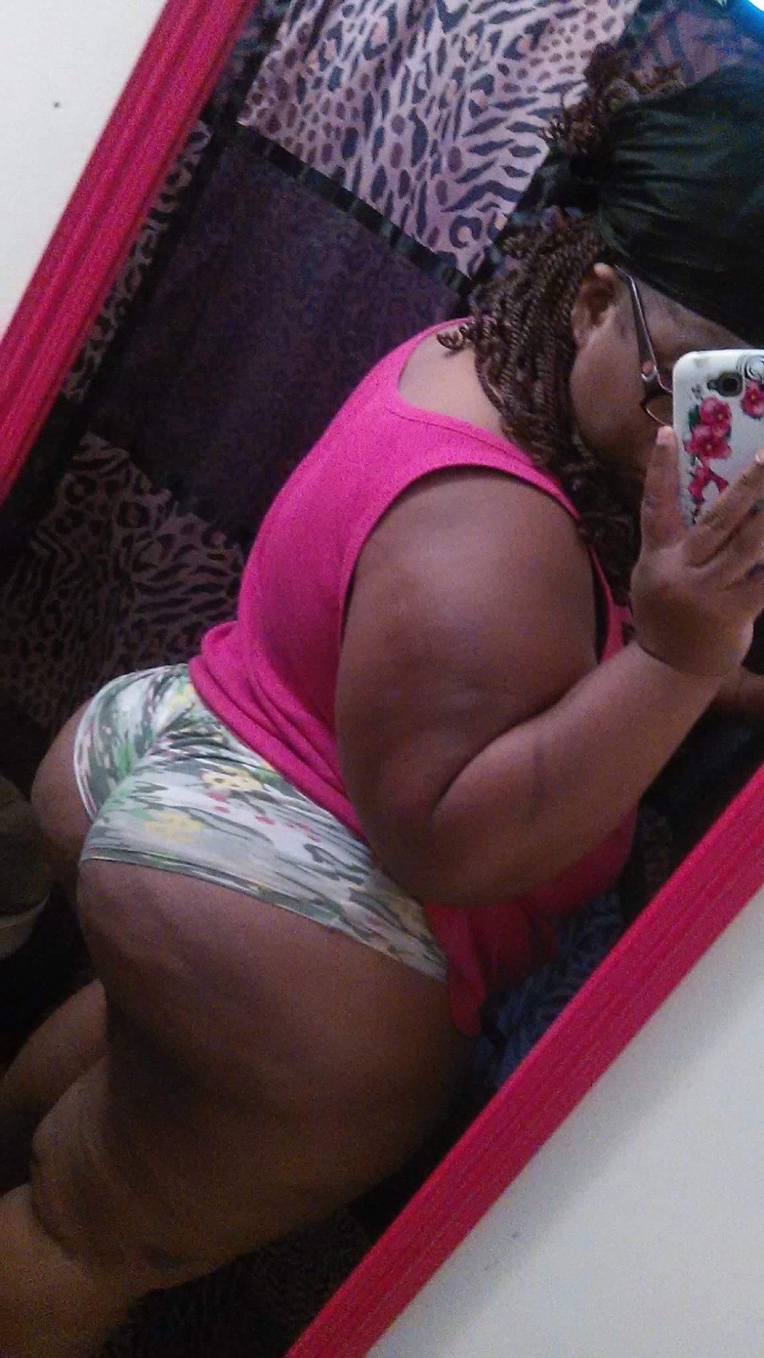 asslover92:  This is just an amazing Mature BBW 