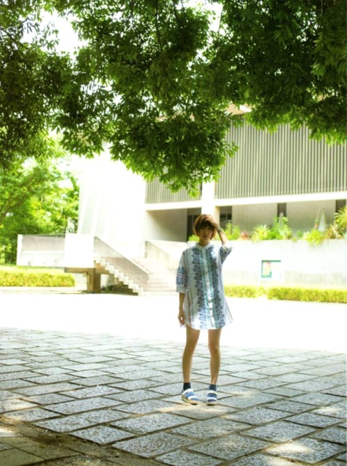 ganpukudou: renmb:    橋本奈々未    reblogged with tintum.