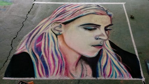 o-flairegan:Finished my 5ft by 5ft chalk art piece of Lynn Gunn from PVRIS today.The piece took a li