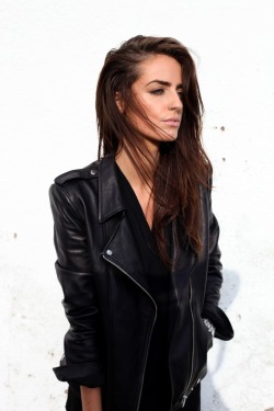 youthgreed:  leather jacket