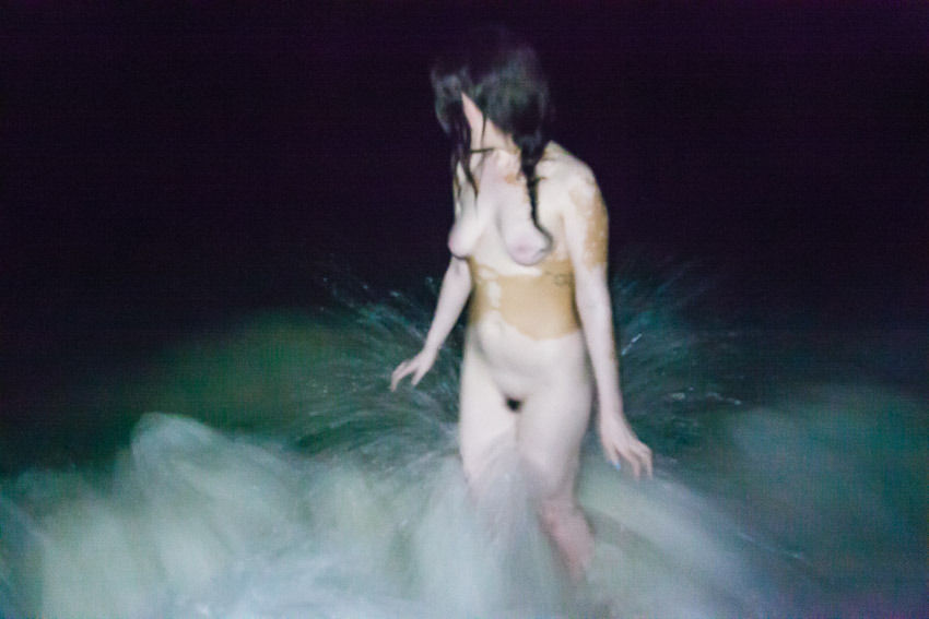 alxhrta:  rev66:  Super quick impromptu shoot out on the beach.  We didnt have a