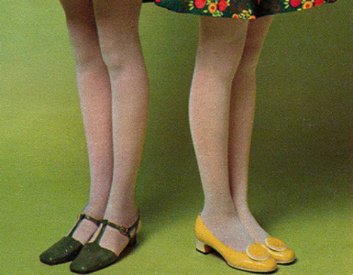 ladiesofthe60s:      Terry Reno &amp; Colleen Corby for Seventeen magazine, May