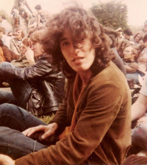 soundsof71:  Bruce Springsteen in West Long Branch, NJ, 1969, watching an opening act before performing with his band Child, by Billy Smith