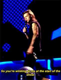 feelszarry:  A lady winking at Harry - Boston, 12 Sept. 