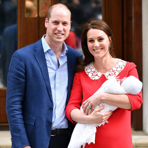 entertainmentweekly: It’s a boy!  Prince William and Kate Middleton have welcomed their t