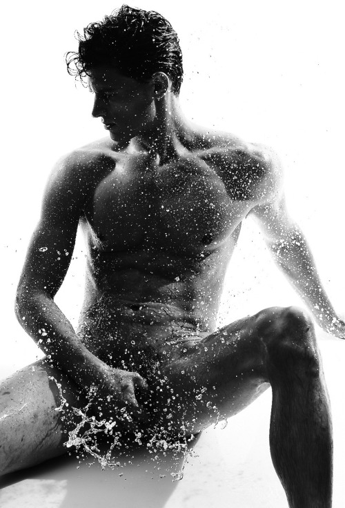 &ldquo;All Wet&rdquo;Garrett Neff by Arnaldo Anaya Lucca