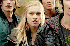 sassysaviour:  Clarke not-so-straight Griffin 