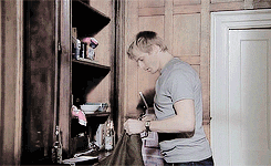 mumfordness:merthur reincarnation au ; remember me, remember us.